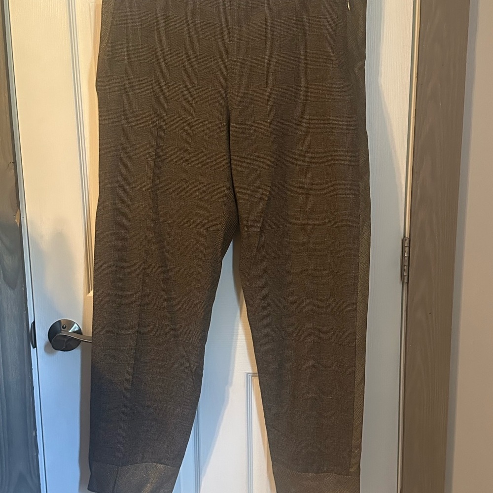 Per Se Brown Dress Pants with Tailored Fit